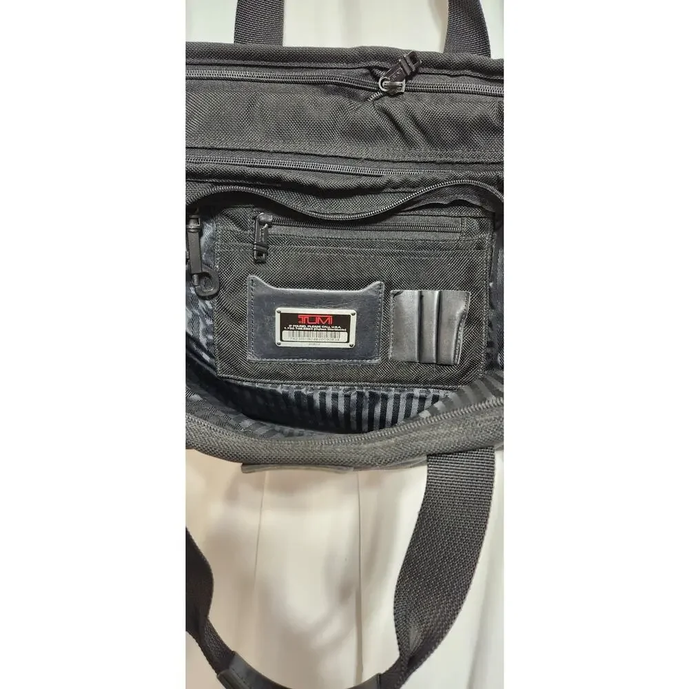 TUMI‎ Alpha Expandable Organizer Laptop Briefcase 208D3– Black Ballistic Nylon